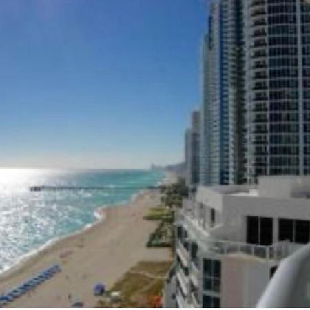 Ocean Apartment Sunny Isles Beach Exterior photo