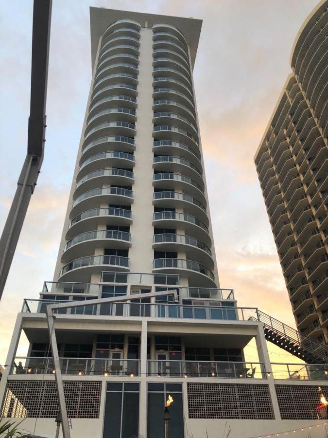 Ocean Apartment Sunny Isles Beach Exterior photo