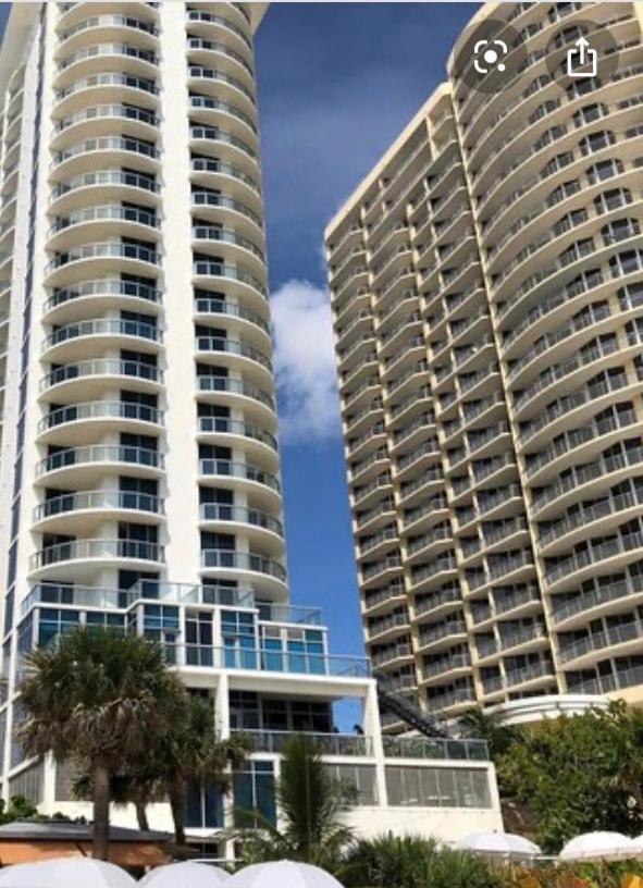 Ocean Apartment Sunny Isles Beach Exterior photo